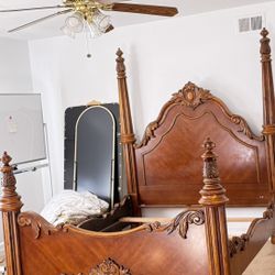 Bed Frame Wood (Queen) 