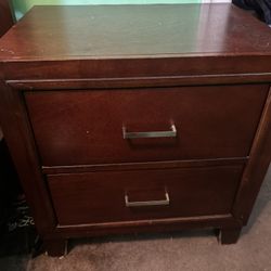 Full Bed Frame With Dressers 