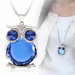 Fashion jewellery silver-toned owl pendant necklace with blue crystals