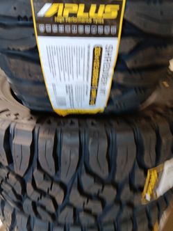 New set of tires aplus mud terrain 33 1250 20 lt