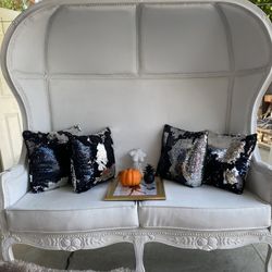  Beautiful Dome Loveseat 