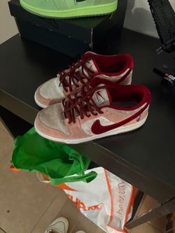 Nike Strangelove skateboar ddunks
