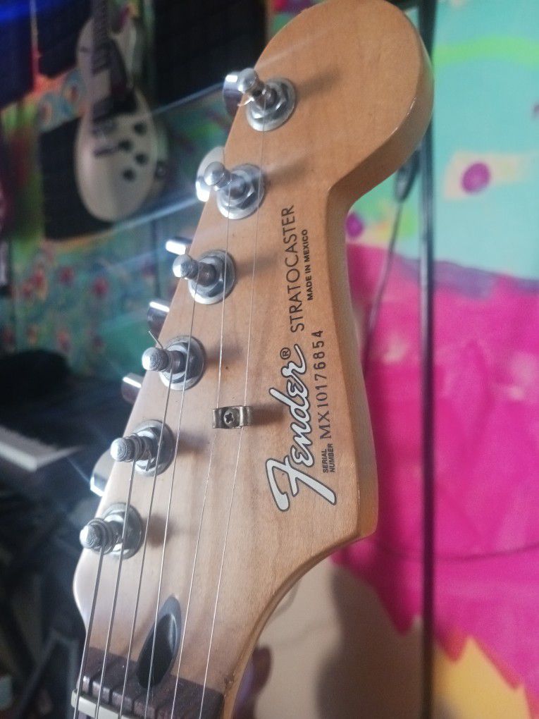 Fender Strat MIM 2010 