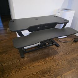VERSA DESK --SIT - STAND CONVERTER