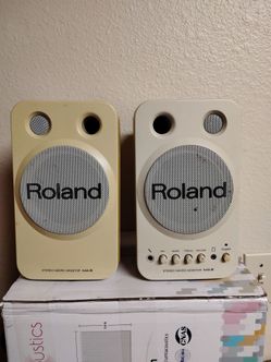 Roland MA8 speakers - Vintage!