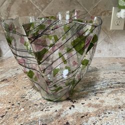 Love Fresh Flowers? This Flower Arrangement Vase Is Unique!