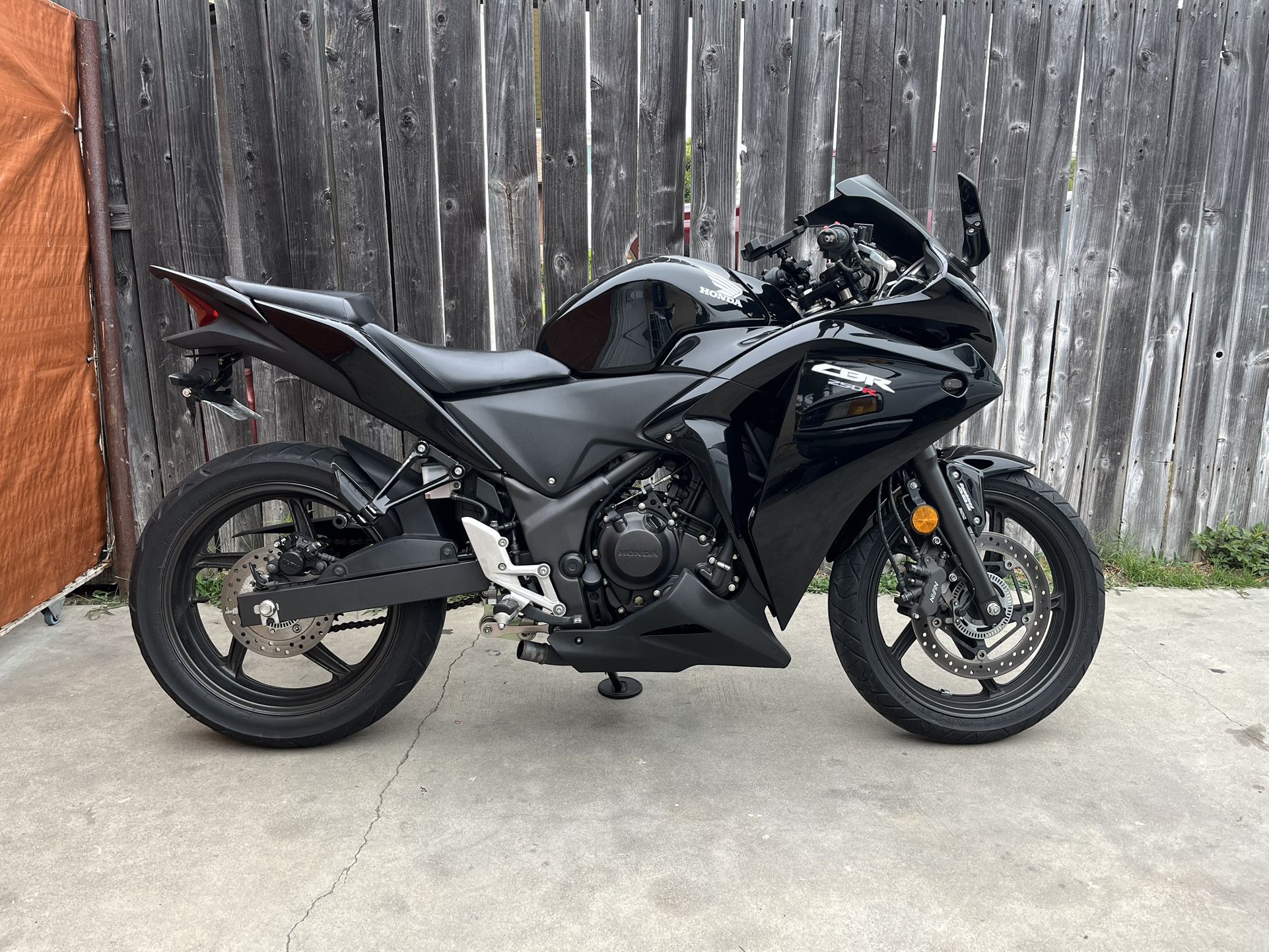2013 Honda Cbr250r