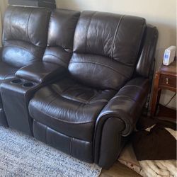 2 Leather Loveseats Dark Brown 