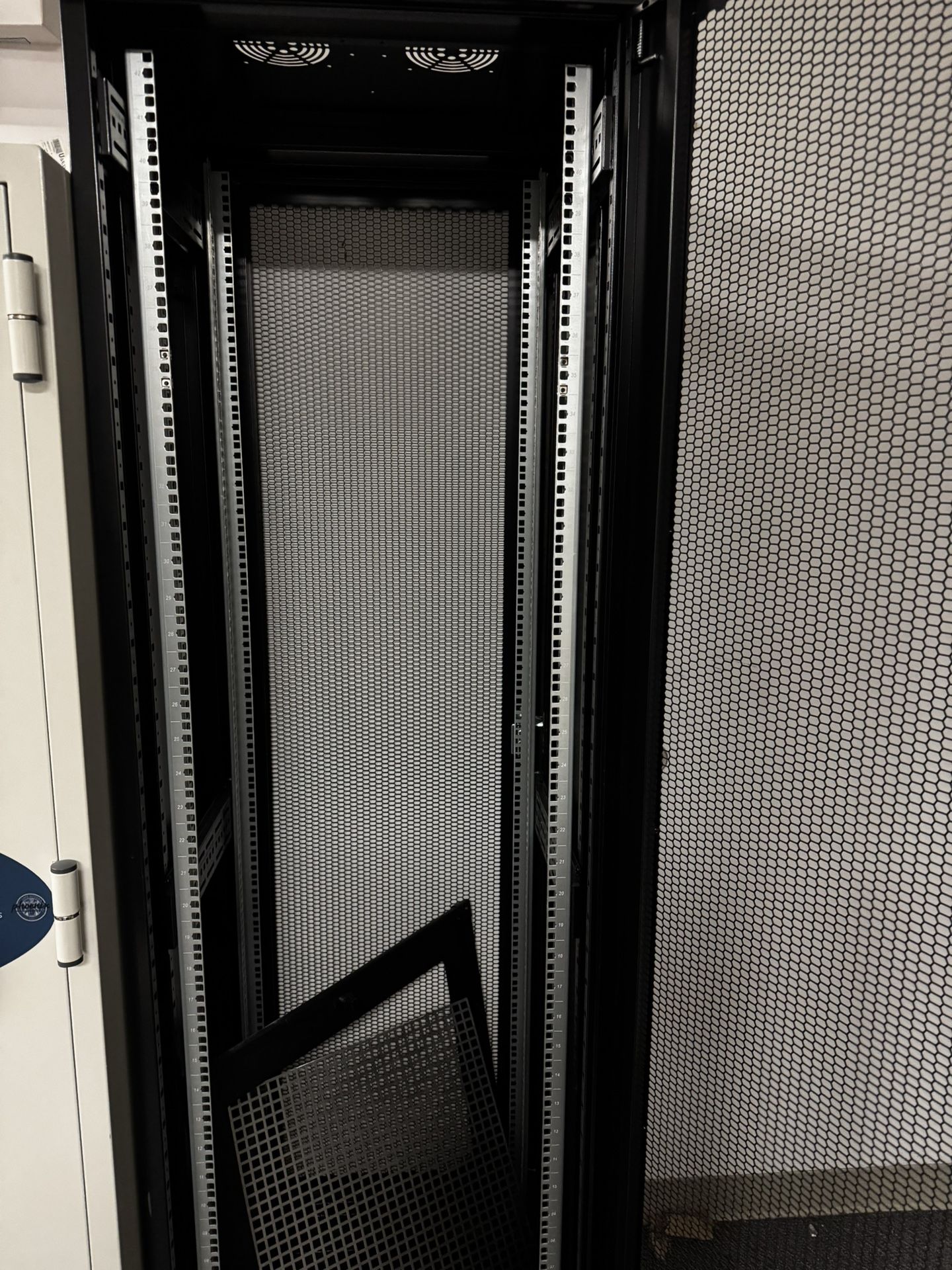 Server Rack Cabinet
