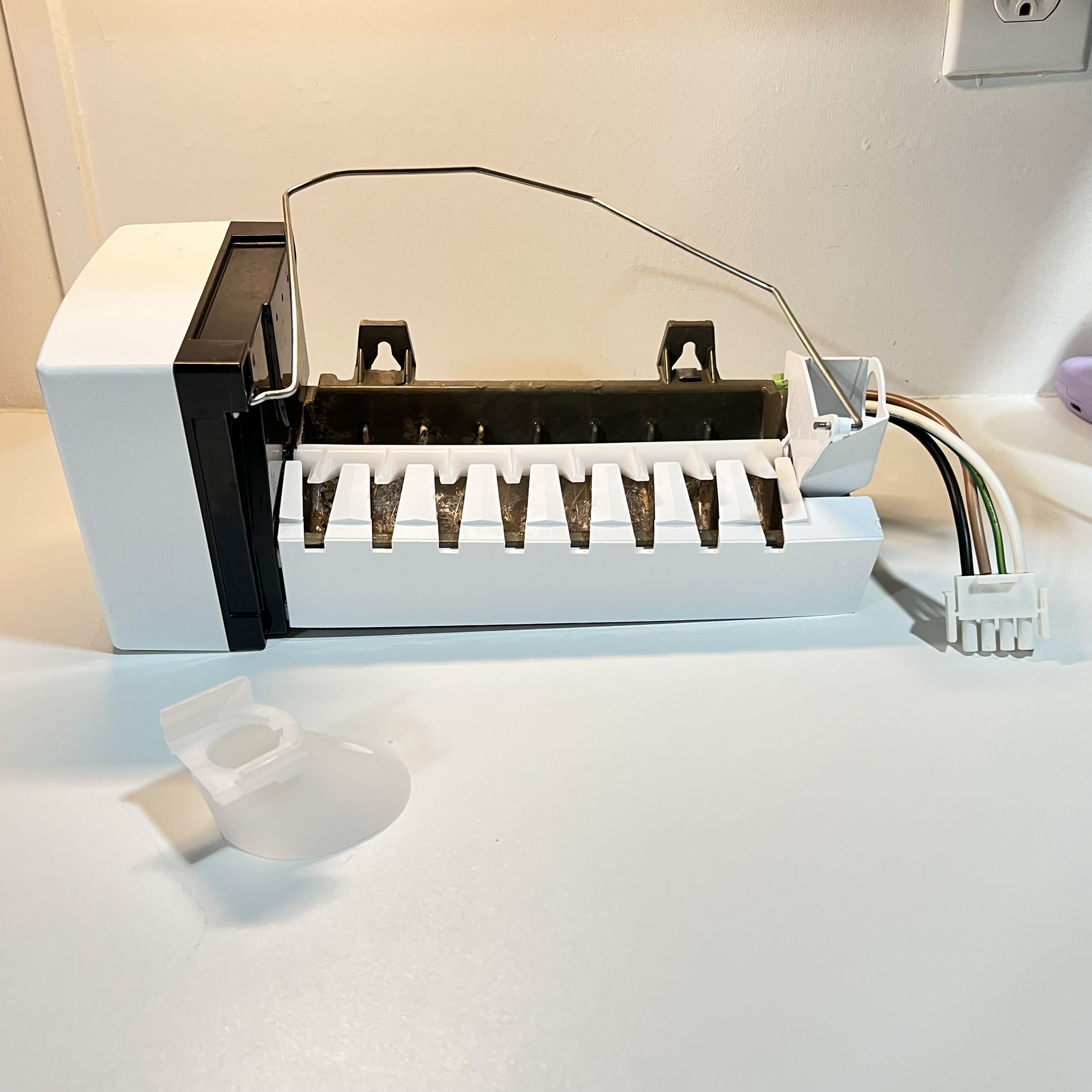 Icemaker