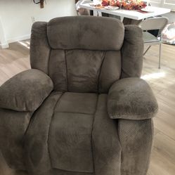 Recliner 