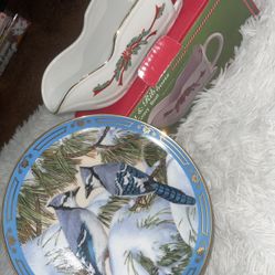 Vintage Christmas plate & gravy boat 