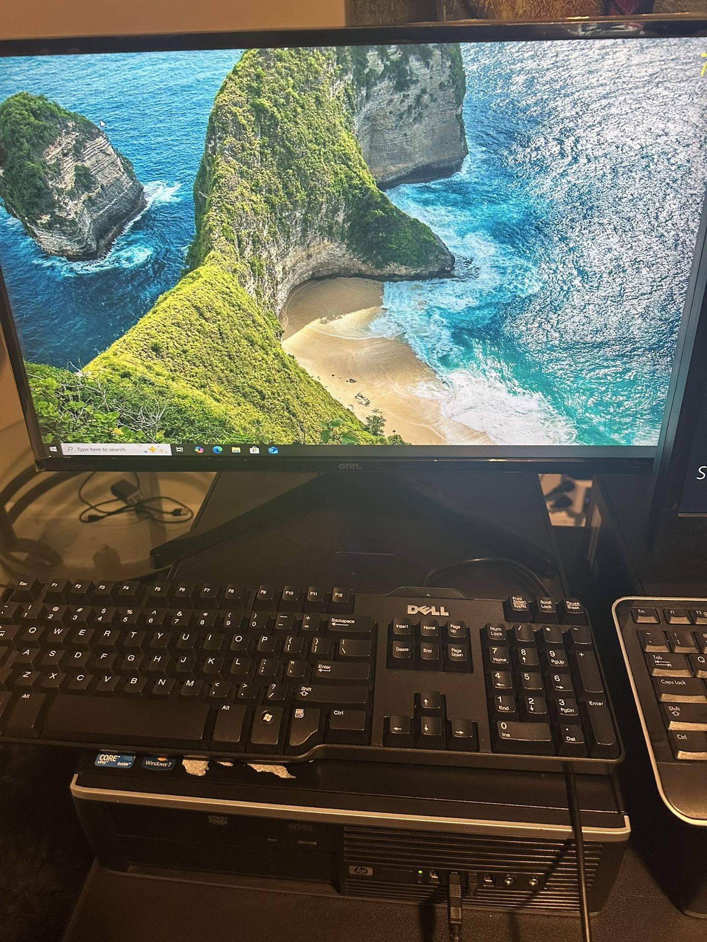 Computer Bundle With Updated Windows 10 Pro 