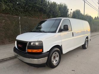 2017 GMC Savana 2500