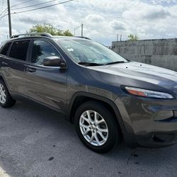 2015 Jeep Cherokee 