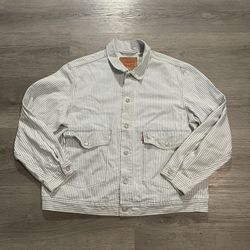 Levi’s Men’s Hickory Stripe Light Blue Denim Trucker Jacket 