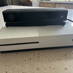 Xbox One/ Kinect Bundle