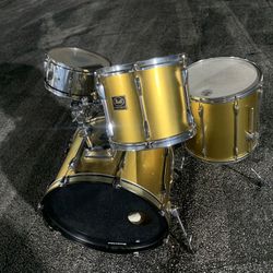 Nice Pearl Drum 🥁 Set! 