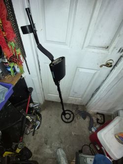 Metal detector