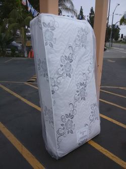 Deluxe Brand Twin Mattress