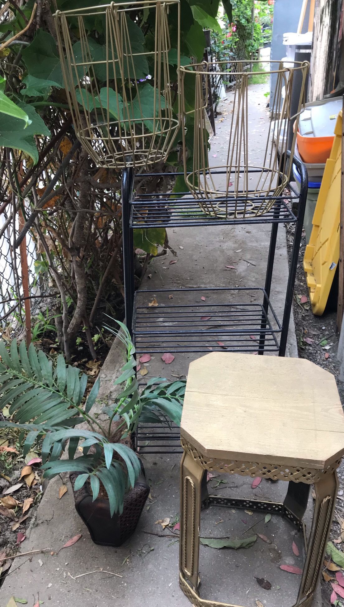 Plant Stand Fake Plant Plant Holder 30 For All South La 90043 Great Condition South La 90043