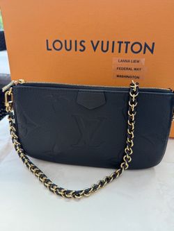 Louis Vuitton purse