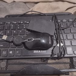 Used Wired Keyboard And Mouse 