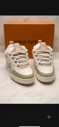 Brand New Skate Sneaker Beige/Khaki - Men's US 9 / Women's US 10.5/11(SAME DAY MEETUP)