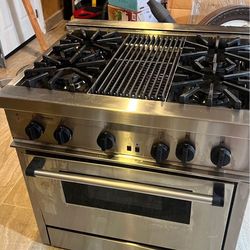 36 inch Thermador Gas Range Stove oven w Griddle
