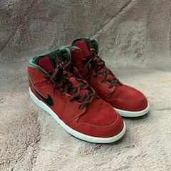 Jordans Sz 6.5Y 