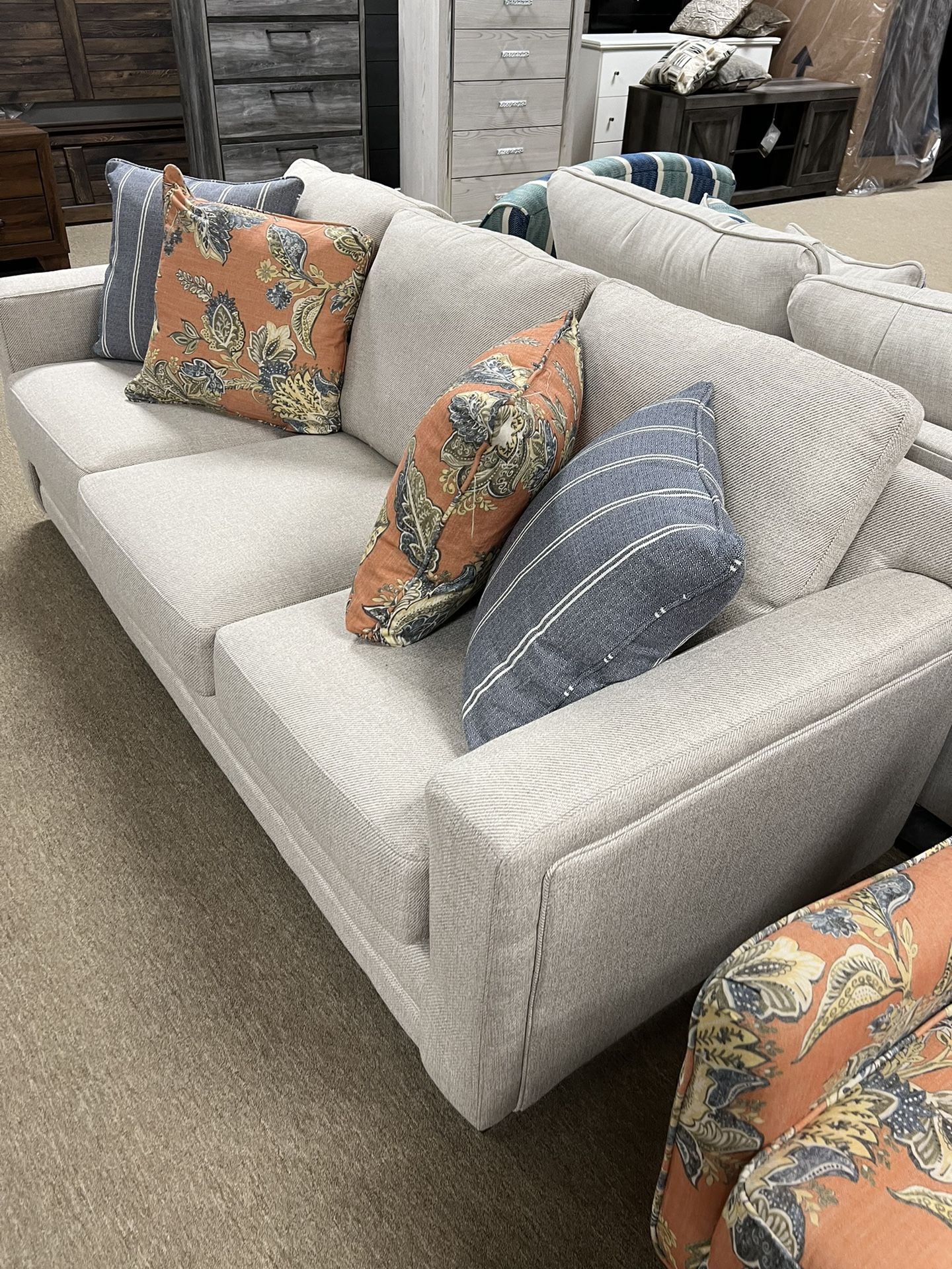 Beautiful Fresh Nice Couch With Pillows