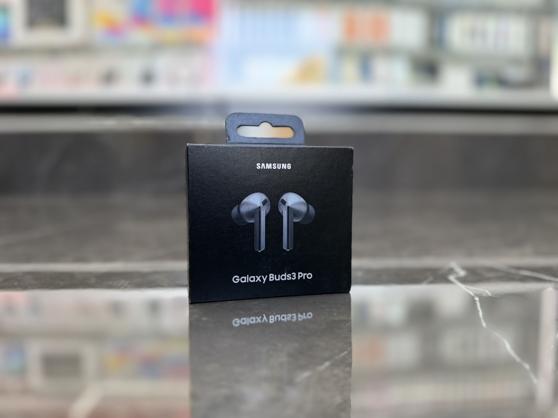Samsung Galaxy Buds 3 Pro ((Take It Home In Payments/ llévatelo a casa en pagos)