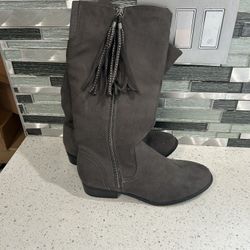 Steve Madden Gray Boots Size 5