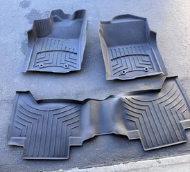 2023 Toyota Tacoma weather guard mats