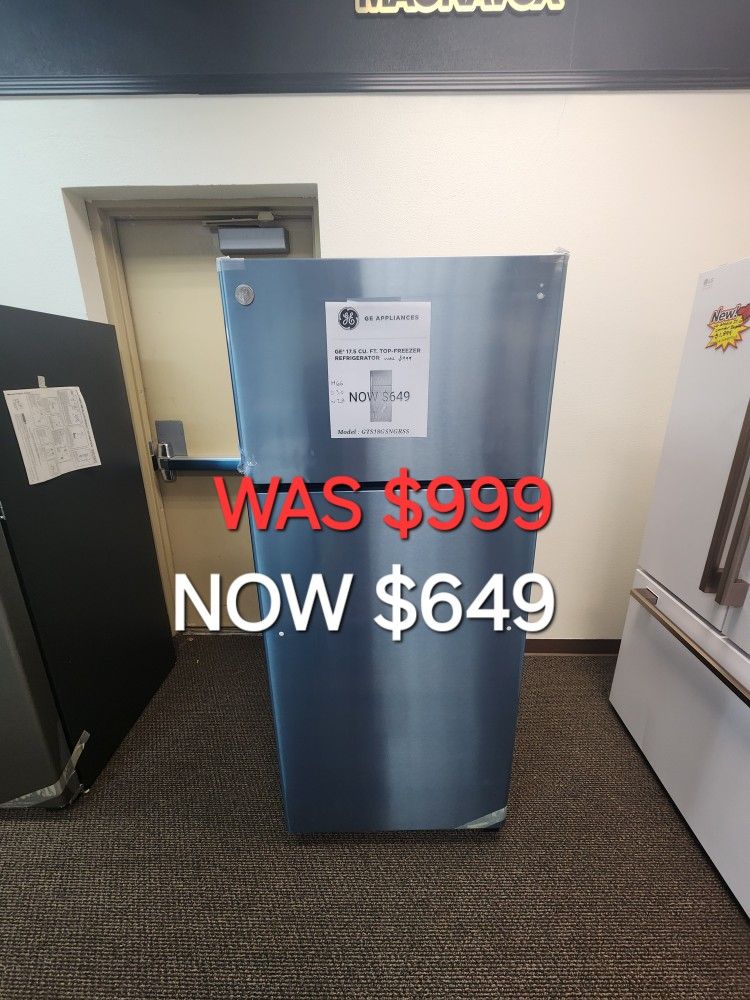 GE 17.5 Cu. Ft. Top Freezer Refrigerator