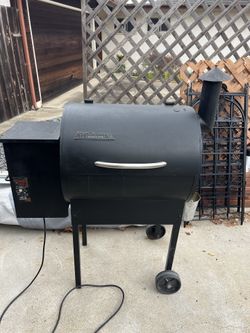 Traeger pellet grill
