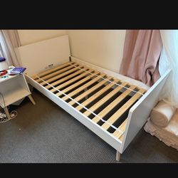 Twin Bed 