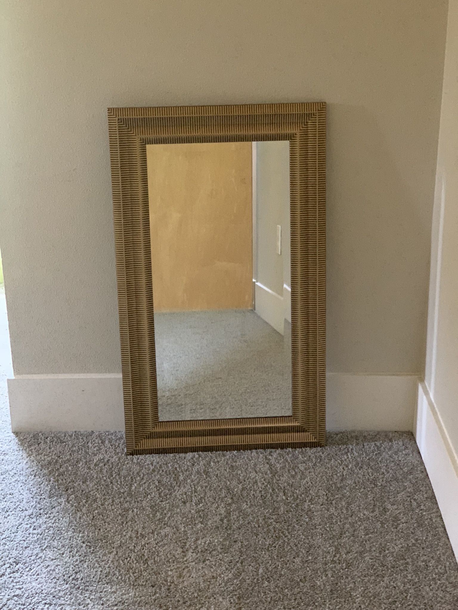 Beautiful New Mirror 29in * 17in