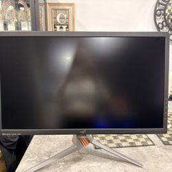 ASUS ROG Swift PG27UQ – 27” 4K Gaming Monitor (144Hz, G-SYNC, HDR1000