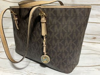 Michael Kors Purse And Wallet for Sale in Louisville, KY - OfferUp