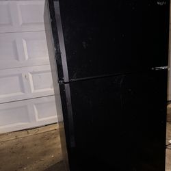 Whirlpool Refrigerator 