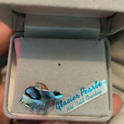 18 Karat Alaska's Best Cuffling