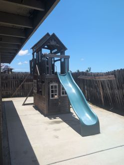 Free play house