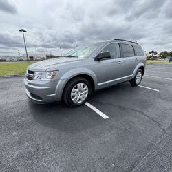 DODGE JOURNEY TRES  FILAS  DE ASIENTOS 