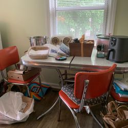 Retro Kitchen Table And Chairs