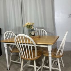 Compact Country Kitchen Dining Table & 4 Chairs