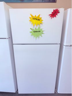 Hotpoint Apartment Refrigerator Fridge (6 months warranty)