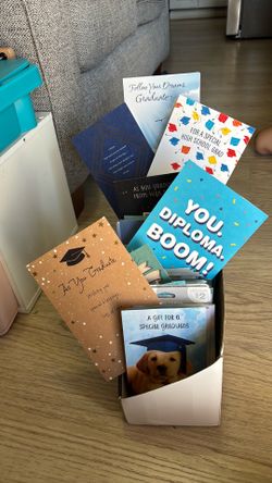Graduation greeting cards