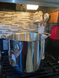 Olla De 40 Qt Nueva En Su Caja