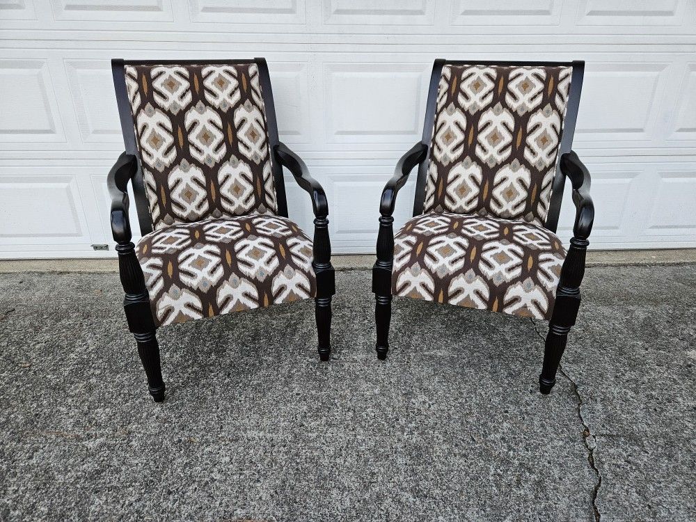 2 Accent Chairs Living Room or Bedroom Armchairs